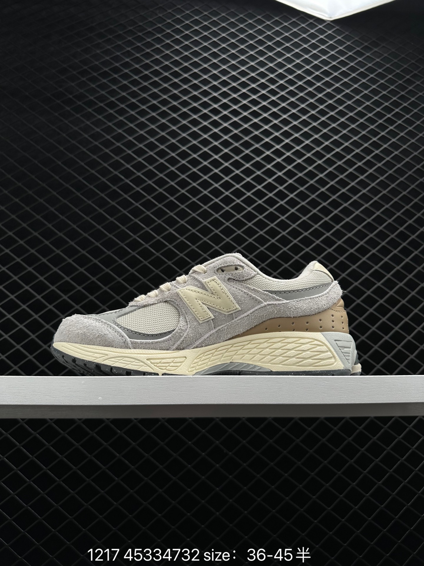 New Balance  ML2002RBA